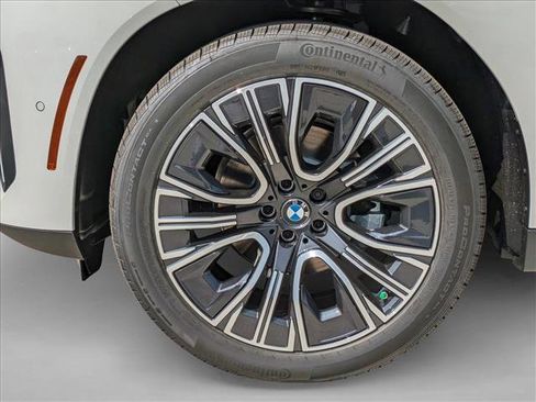 Certified 2025 BMW X3 xDrive30i w/ Convenience Package image 10