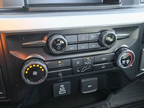 New 2026 Ford F350 XL w/ XL Chrome Package image 23