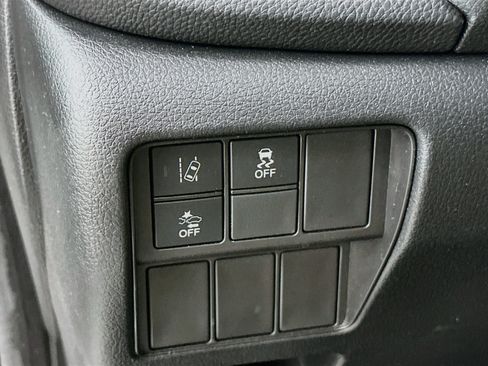Used 2018 Honda CR-V EX image 17
