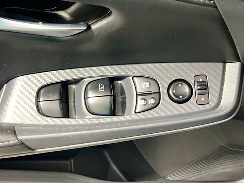 Used 2025 Nissan Sentra SV w/ All-Weather Package FWD image 15
