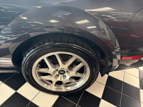 Used 2007 Ford Mustang Shelby GT500 RWD image 11