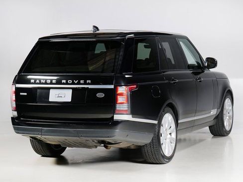 Used 2017 Land Rover Range Rover Supercharged image 2