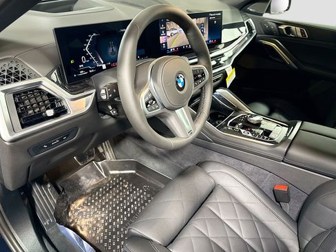 New 2026 BMW X6 xDrive40i w/ Executive Package image 25