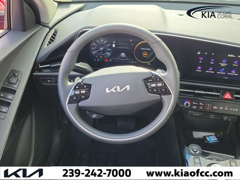 New 2026 Kia Niro Wind FWD image 18