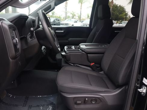 Used 2025 Chevrolet Silverado 1500 Custom w/ Turbomax Blackout Package RWD image 21