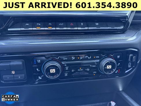 Used 2023 Chevrolet Silverado 1500 High Country w/ High Country Premium Package image 13