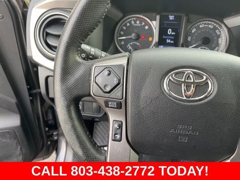 Used 2022 Toyota Tacoma SR5 w/ SR5 Appearance Package (SM) image 19