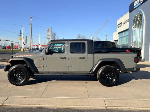 Used 2023 Jeep Gladiator Mojave w/ Cold Weather Group image 8