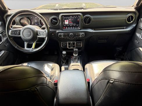 Used 2021 Jeep Gladiator Overland AWD/4WD image 23