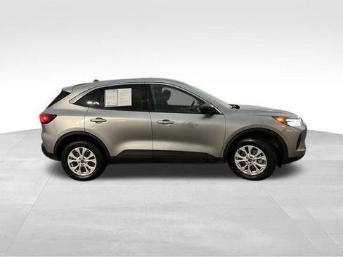 Used 2024 Ford Escape Active AWD/4WD image 8