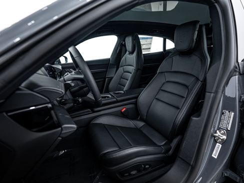 New 2025 Porsche Taycan 4 Cross Turismo image 5