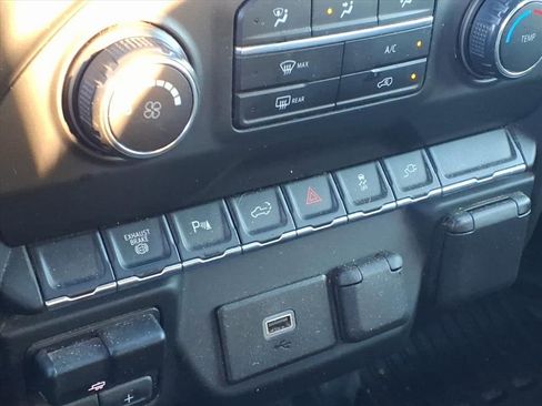 Used 2020 Chevrolet Silverado 3500 W/T w/ WT Convenience Package image 17