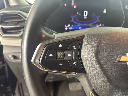 Used 2024 Chevrolet TrailBlazer LT w/ LT Cold Weather Package FWD image 19