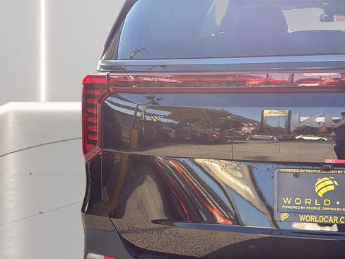 New 2026 Kia Carnival SX Prestige image 32