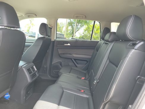 Used 2023 Volkswagen Atlas SE FWD image 13