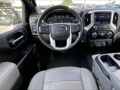 Used 2021 GMC Sierra 1500 SLT RWD image 9