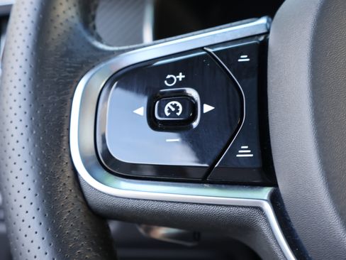 Used 2021 Polestar Polestar 1 image 23