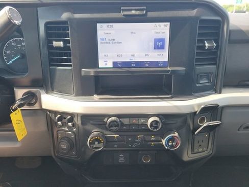 Used 2025 Ford F250 XLT AWD/4WD image 13