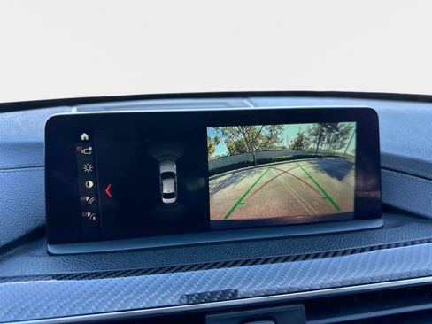 Used 2018 BMW M3 image 24