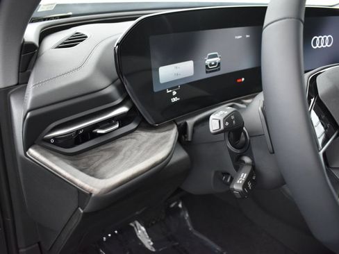 New 2026 Audi Q5 Premium Plus AWD/4WD image 7
