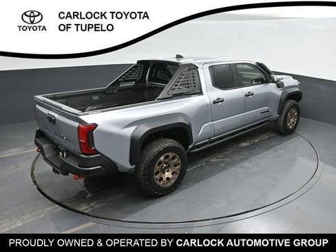 Used 2025 Toyota Tacoma 4x4 Double Cab Hybrid image 41