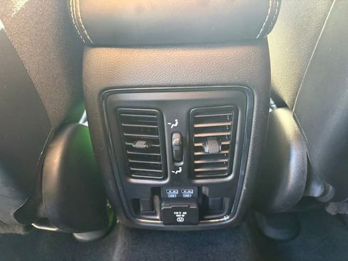 Used 2021 Jeep Grand Cherokee Limited w/ Quick Order Package 28K 80th AWD/4WD image 23