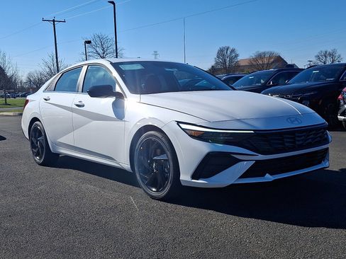 New 2026 Hyundai Elantra SEL Sport Premium FWD image 1