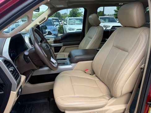 Used 2018 Ford F150 Lariat RWD image 11