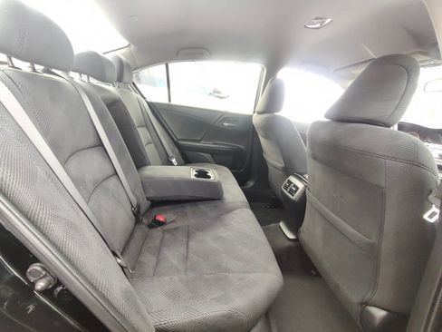 Used 2017 Honda Accord Hybrid Sedan image 8