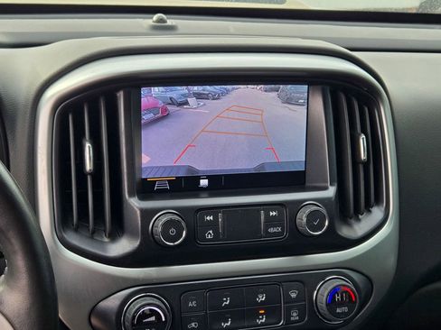 Used 2022 Chevrolet Colorado ZR2 AWD/4WD image 36