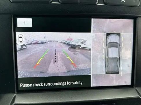 Used 2019 Ford F150 Platinum w/ Max Trailer Tow Package image 11