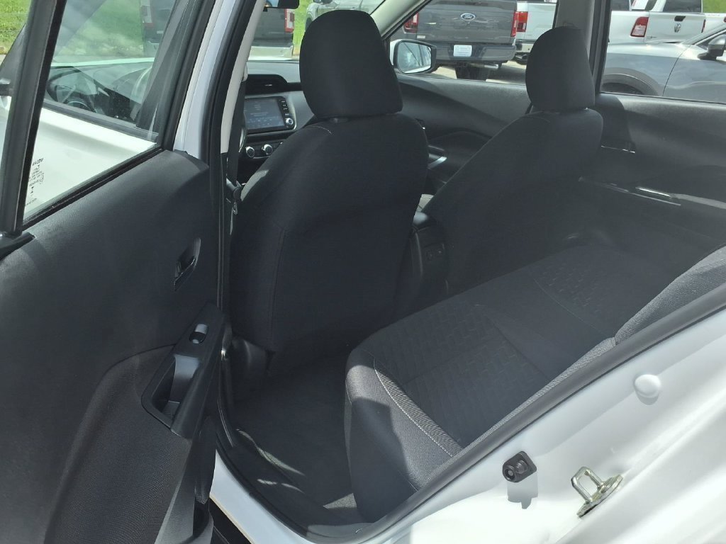 Used 2023 Nissan Kicks SV FWD image 17