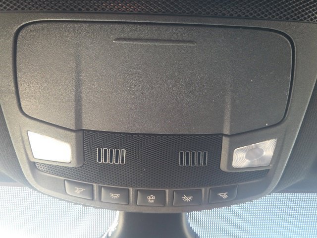 Used 2021 Ford Edge ST-Line FWD image 29