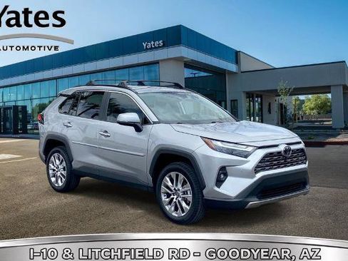 Used 2022 Toyota RAV4 Limited FWD image 1