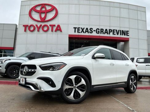 Used 2025 Mercedes-Benz GLA 250 image 2
