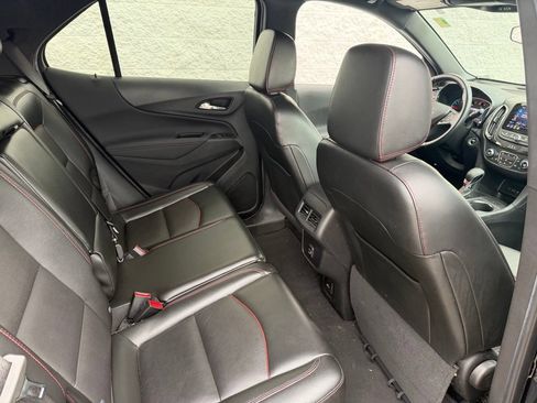 Used 2023 Chevrolet Equinox RS w/ RS Leather Package FWD image 6
