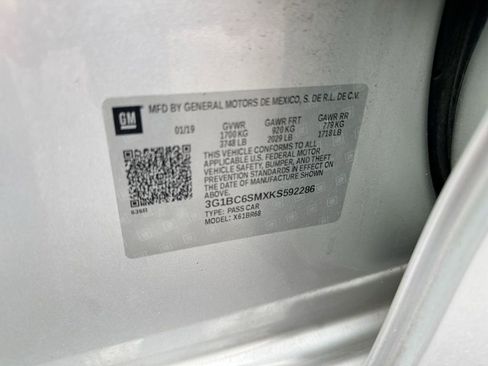 Used 2019 Chevrolet Cruze LS w/ LS Convenience Package image 27