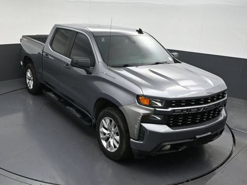 Used 2022 Chevrolet Silverado 1500 Custom w/ Safety Confidence Package AWD/4WD image 21