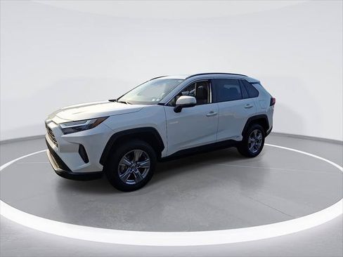 Certified 2025 Toyota RAV4 XLE w/ Convenience Package AWD/4WD image 6