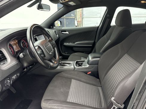 Used 2023 Dodge Charger SXT image 11