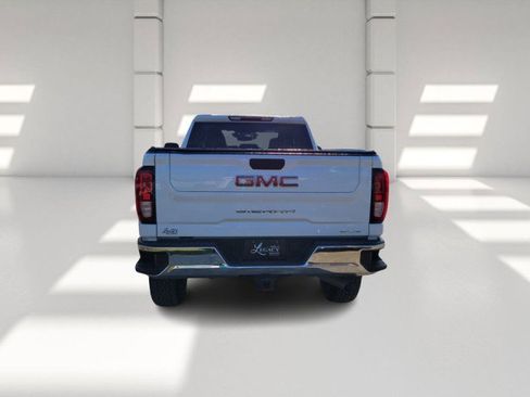 Used 2024 GMC Sierra 2500 SLE w/ SLE Convenience Package image 6