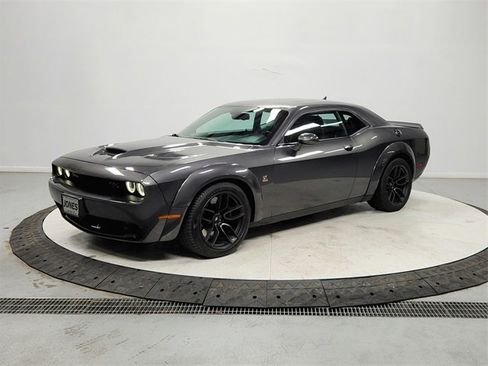 Used 2022 Dodge Challenger R/T Scat Pack image 3