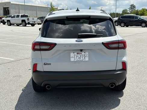 Used 2025 Ford Escape ST-Line FWD image 6