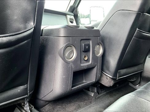 Used 2016 Ford F250 Lariat w/ Lariat Ultimate Package image 33