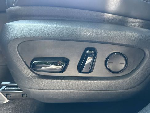 Certified 2025 Lexus TX 500h AWD w/ Technology Package image 14