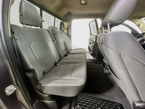 Used 2019 RAM 1500 Big Horn RWD image 10
