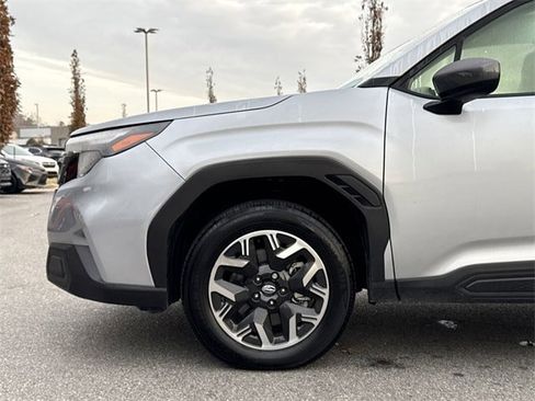 Certified 2025 Subaru Forester Premium image 9