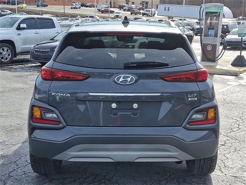 Certified 2021 Hyundai Kona Limited w/ Cargo Package image 5