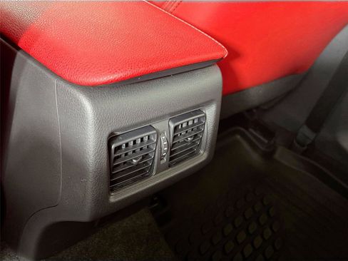 Used 2024 Toyota Camry XSE w/ Navigation Package image 22