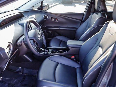 Used 2022 Toyota Prius Prime XLE FWD image 21